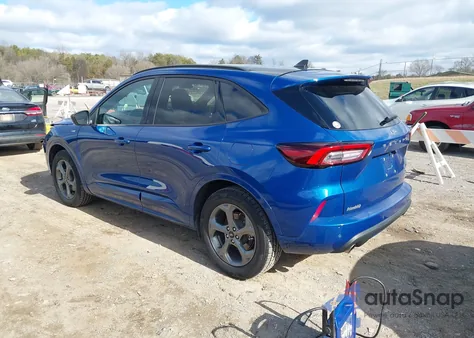 2023 Ford Escape St-Line z USA, uszkodzony, nr VIN 1FMCU9MN7PUB32912